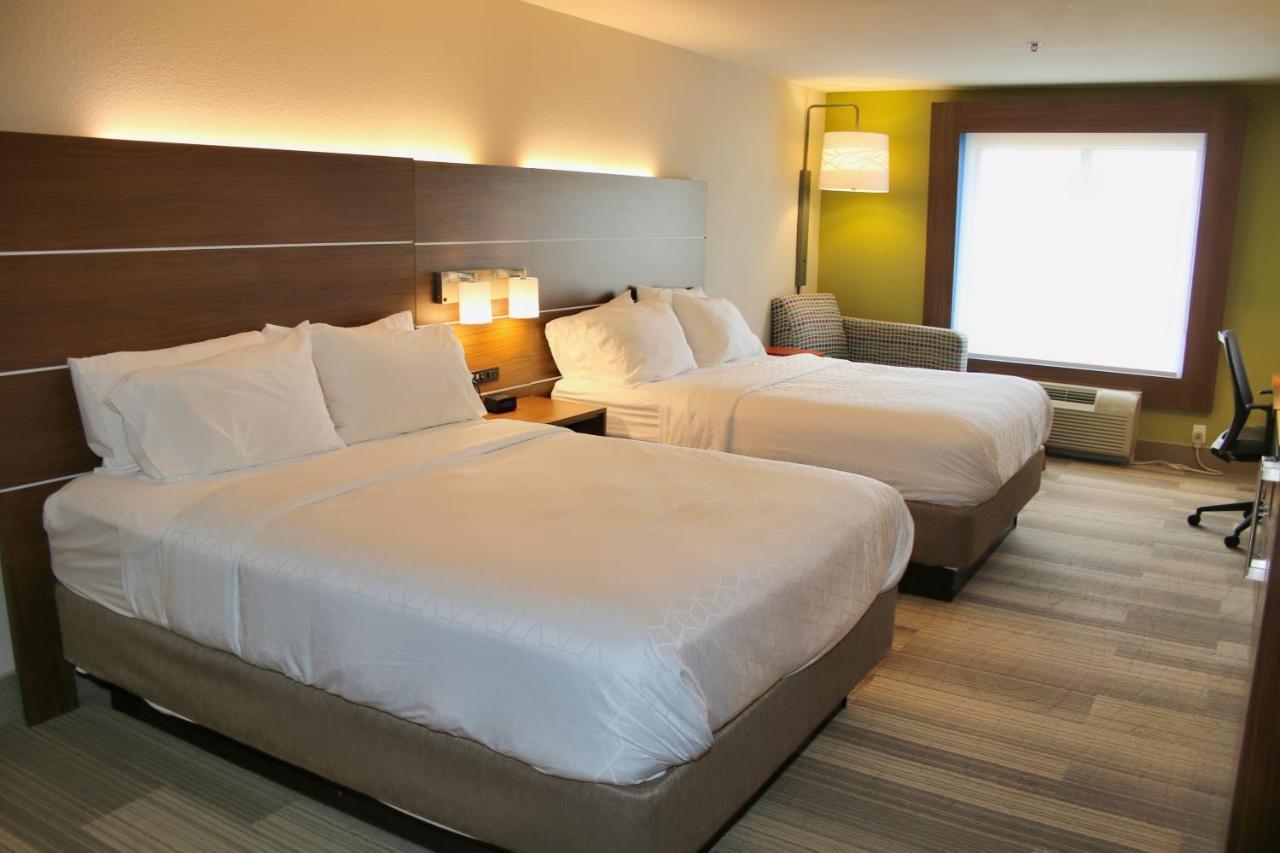 Holiday Inn Express By Ihg Douglas Zewnętrze zdjęcie