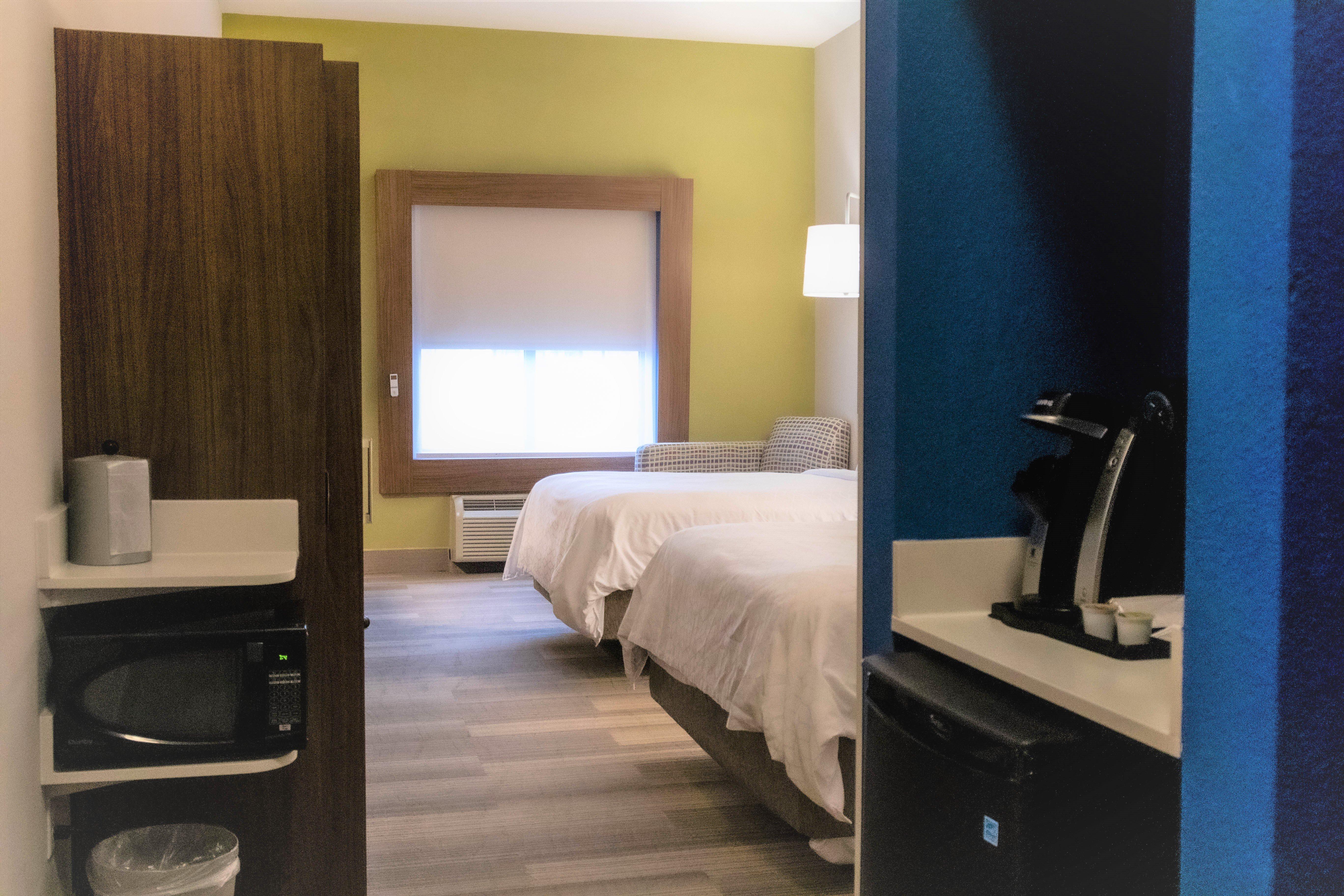 Holiday Inn Express By Ihg Douglas Zewnętrze zdjęcie