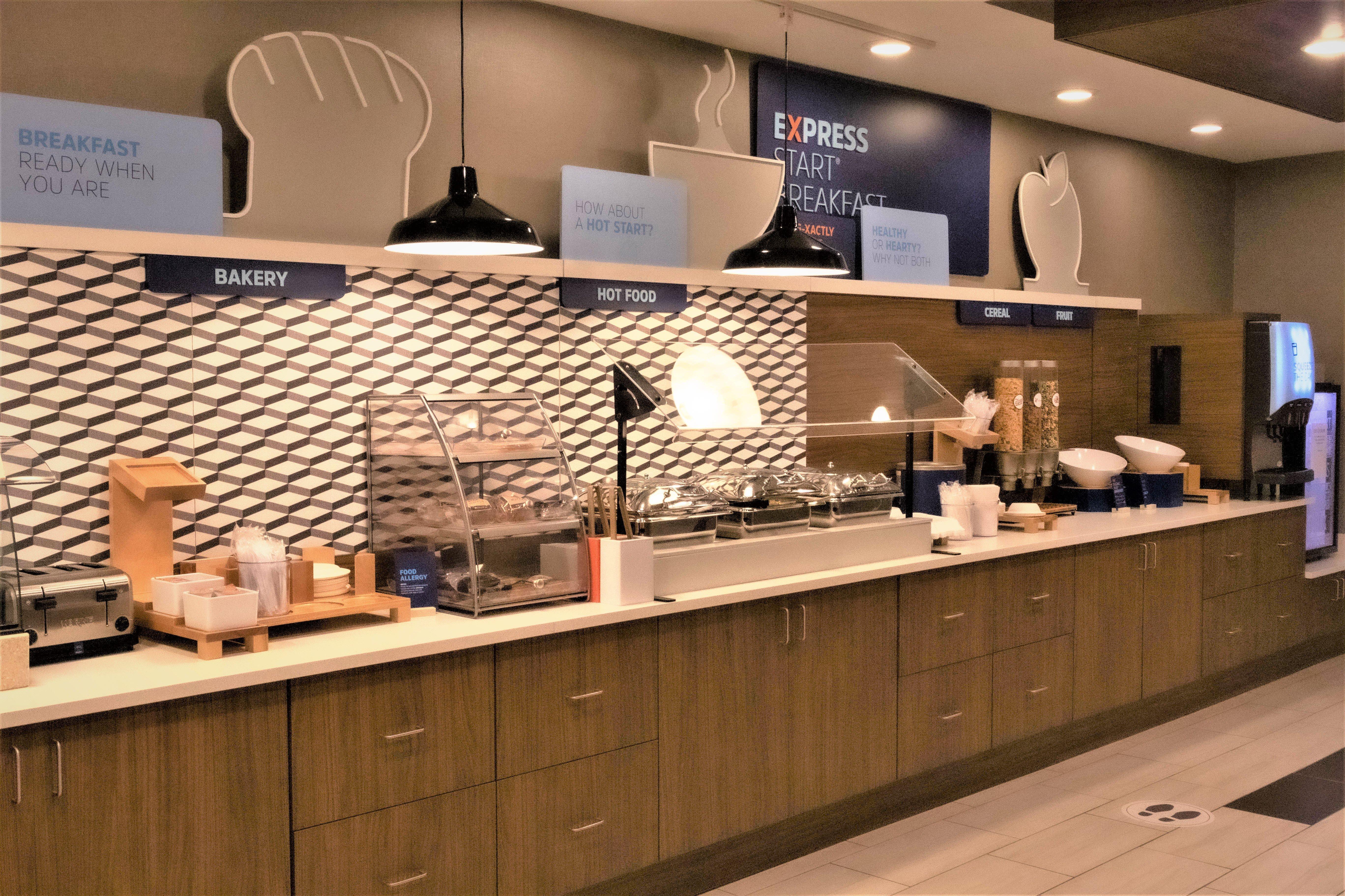 Holiday Inn Express By Ihg Douglas Zewnętrze zdjęcie