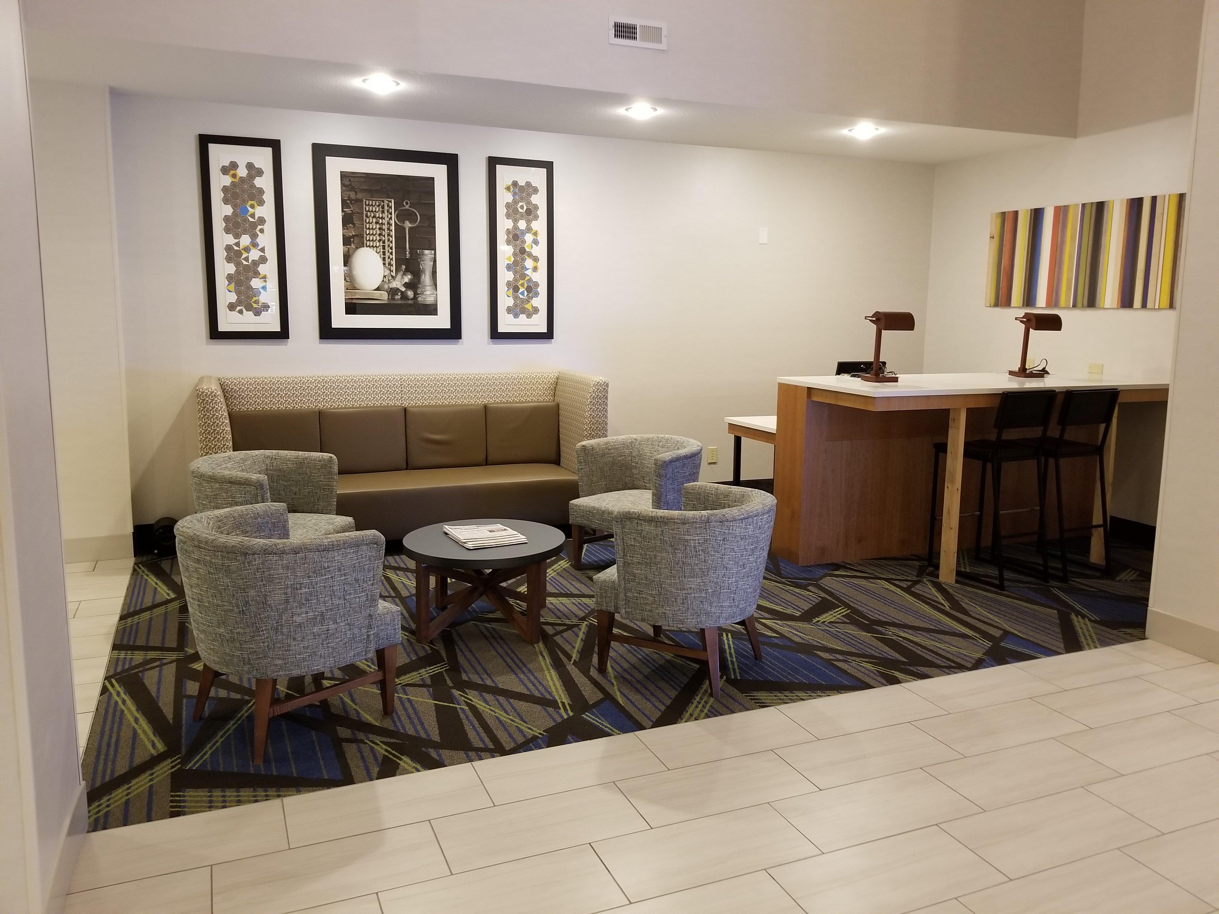 Holiday Inn Express By Ihg Douglas Zewnętrze zdjęcie