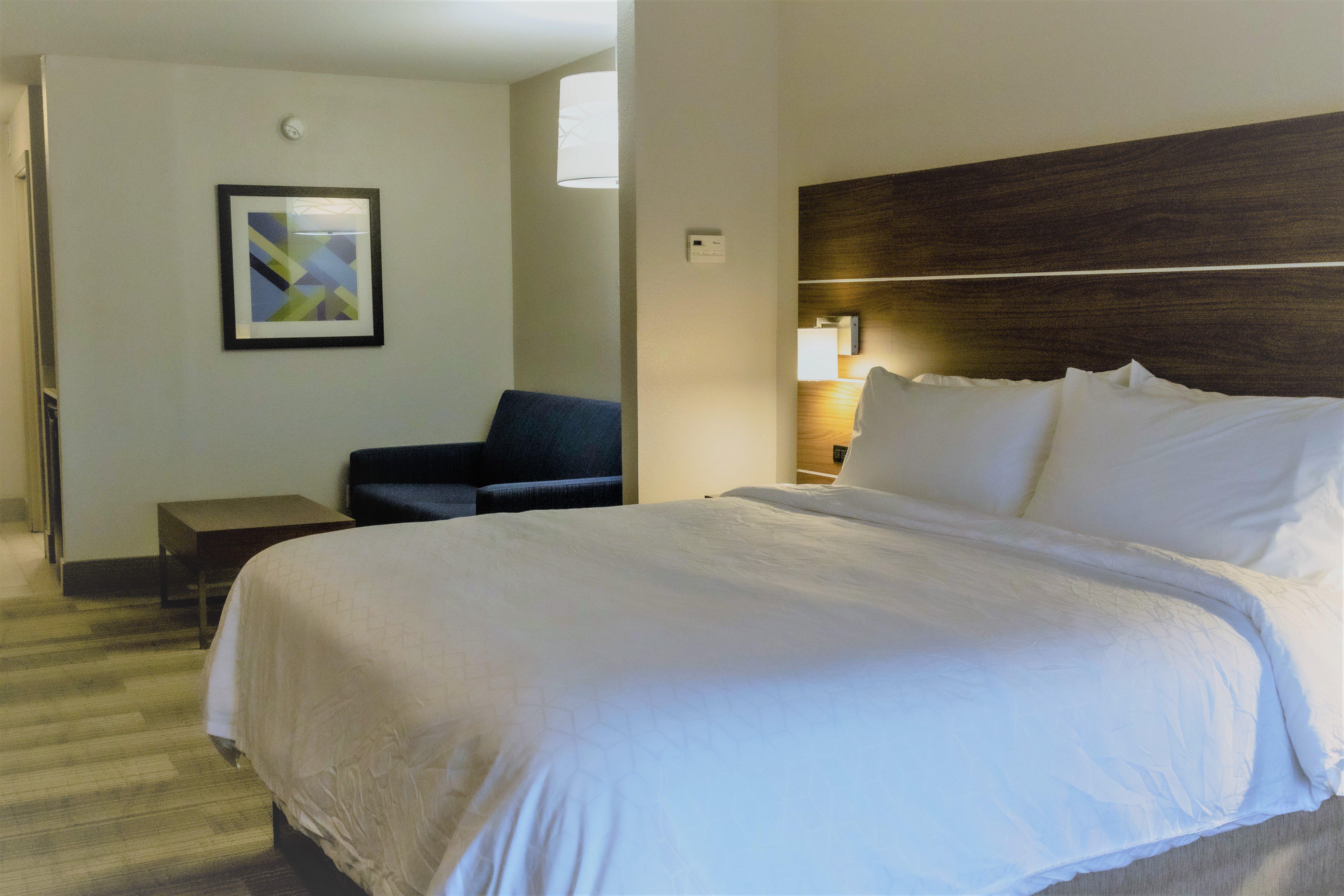 Holiday Inn Express By Ihg Douglas Zewnętrze zdjęcie