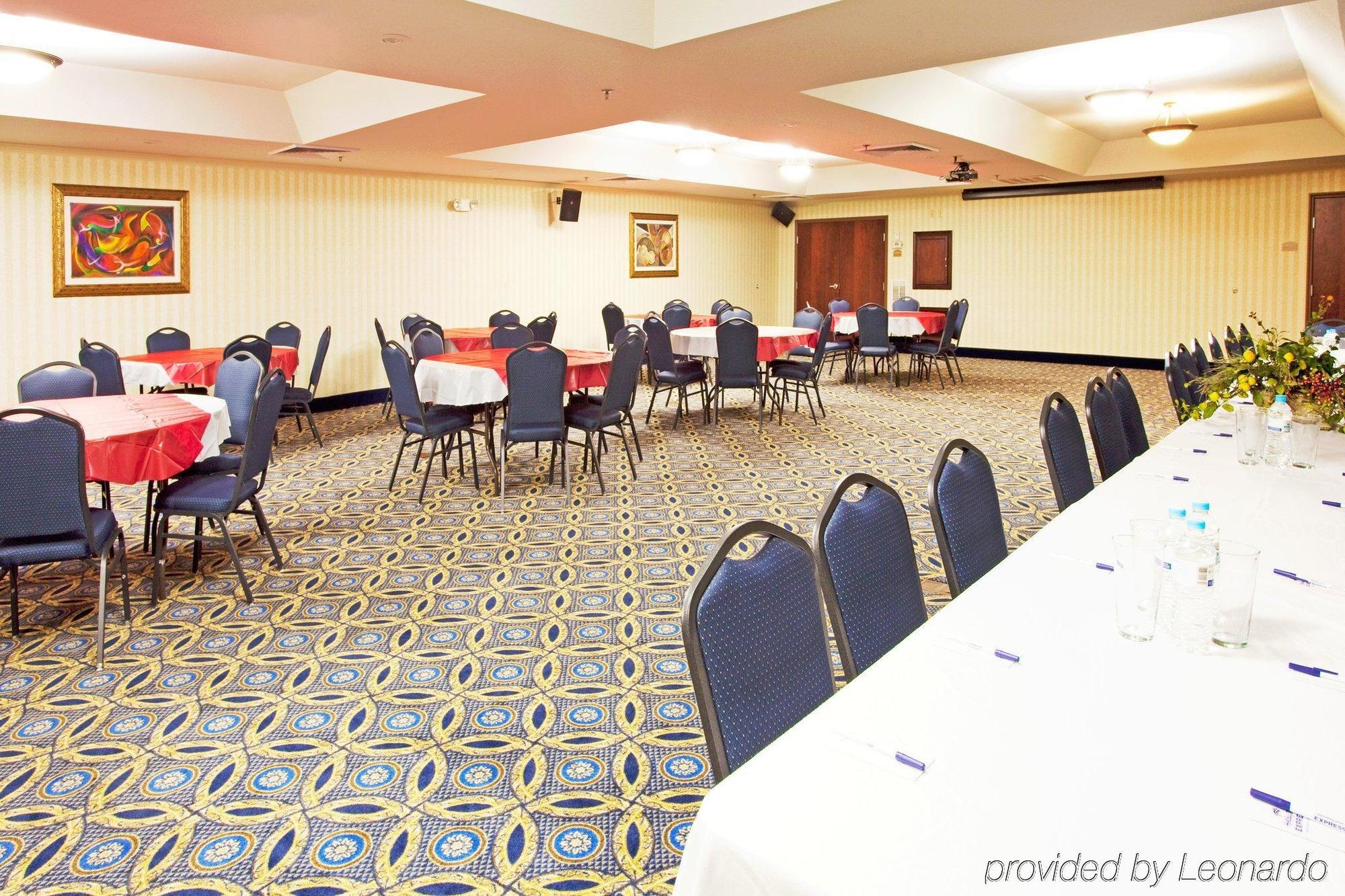 Holiday Inn Express By Ihg Douglas Udogodnienia zdjęcie