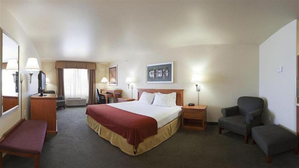 Holiday Inn Express By Ihg Douglas Zewnętrze zdjęcie